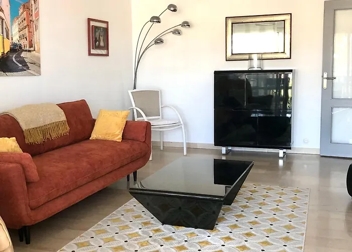 Park Apartment