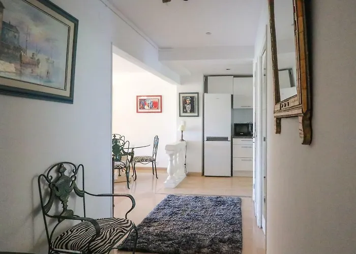 Park Apartment *
