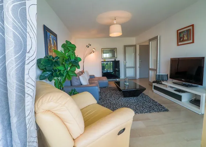 Park Apartment Cannes